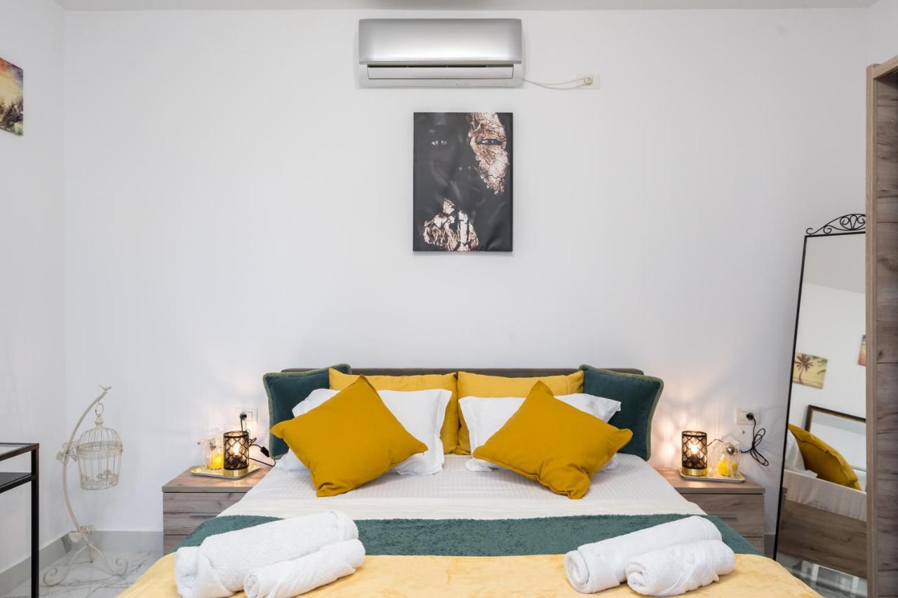 Monza Apartment-Ultracentral Bukarest Eksteriør billede
